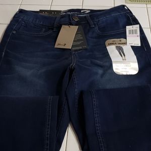 Seven7 sz 6 ankle skinny jeans